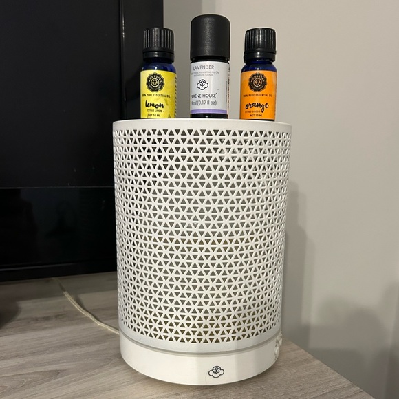 Other - White Essential Oil Diffuser-Multi colored features with 3 essential oils